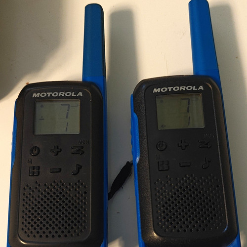Motorola walkie talkie - walkie, pair